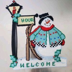 Festive Snowman Welcome Sign with Red and Green Accents